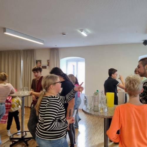 Bei Speis und Trank