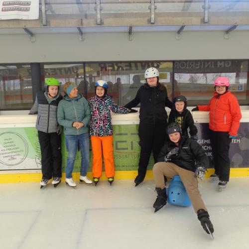Eislaufen mit der Outdoorgruppe
