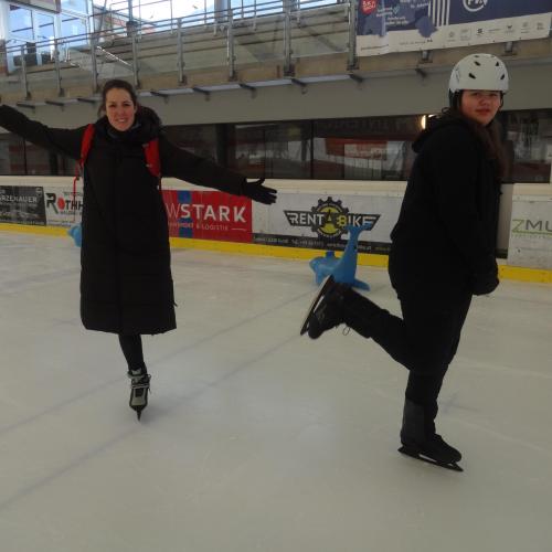 Eislaufen mit der Outdoorgruppe