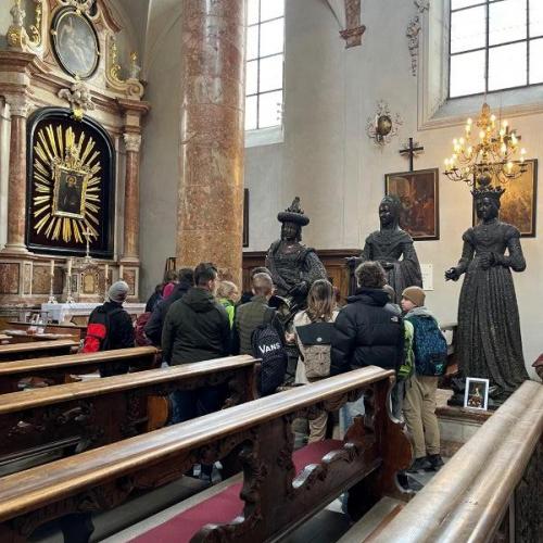 Besuch in der Schwarz-Mander Kirche